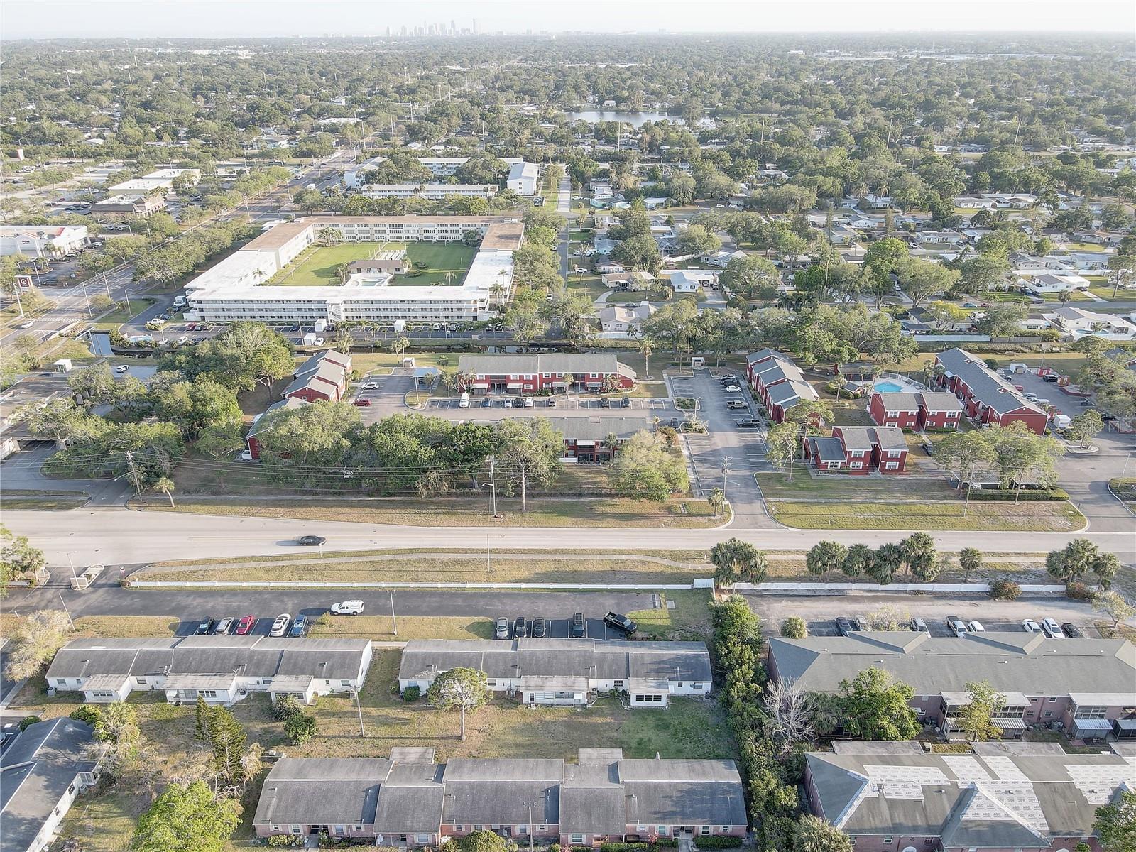 1095 82ND TER N #1095A, ST PETERSBURG, FL, 33702