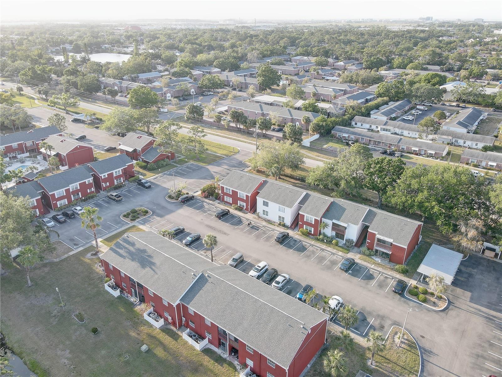1095 82ND TER N #1095A, ST PETERSBURG, FL, 33702