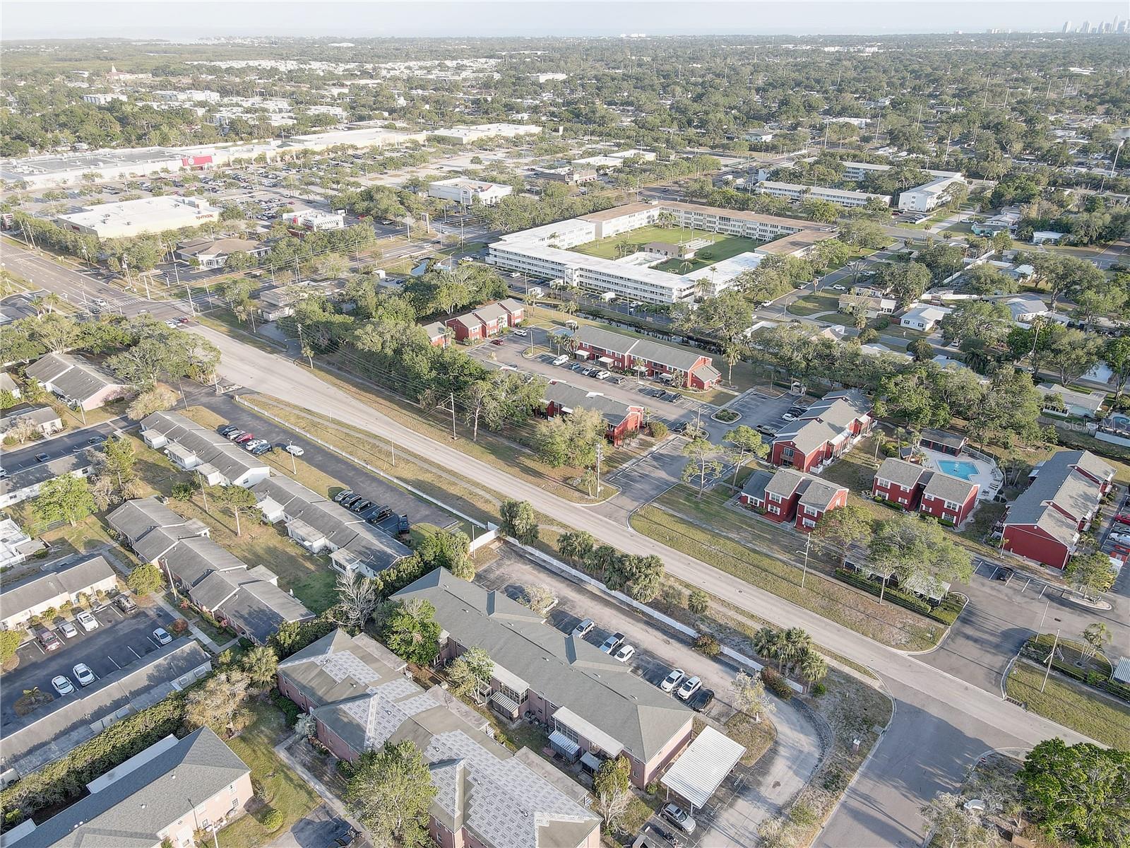 1095 82ND TER N #1095A, ST PETERSBURG, FL, 33702