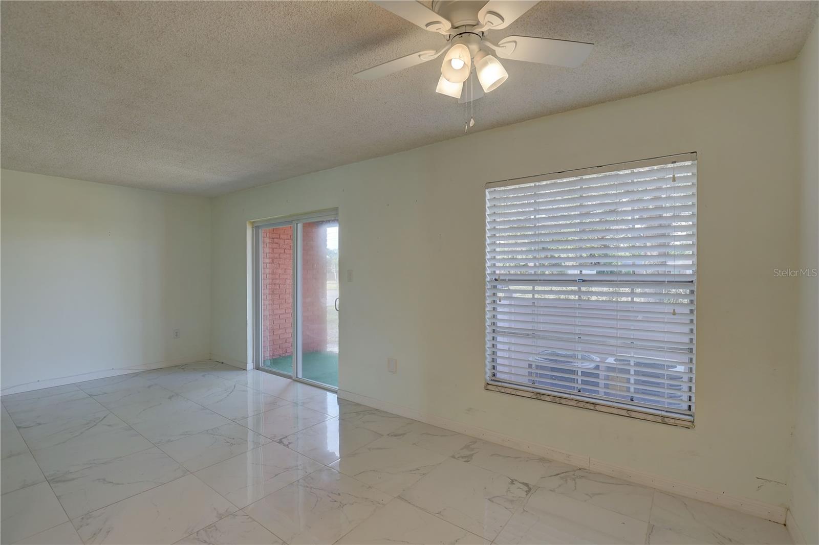 1095 82ND TER N #1095A, ST PETERSBURG, FL, 33702
