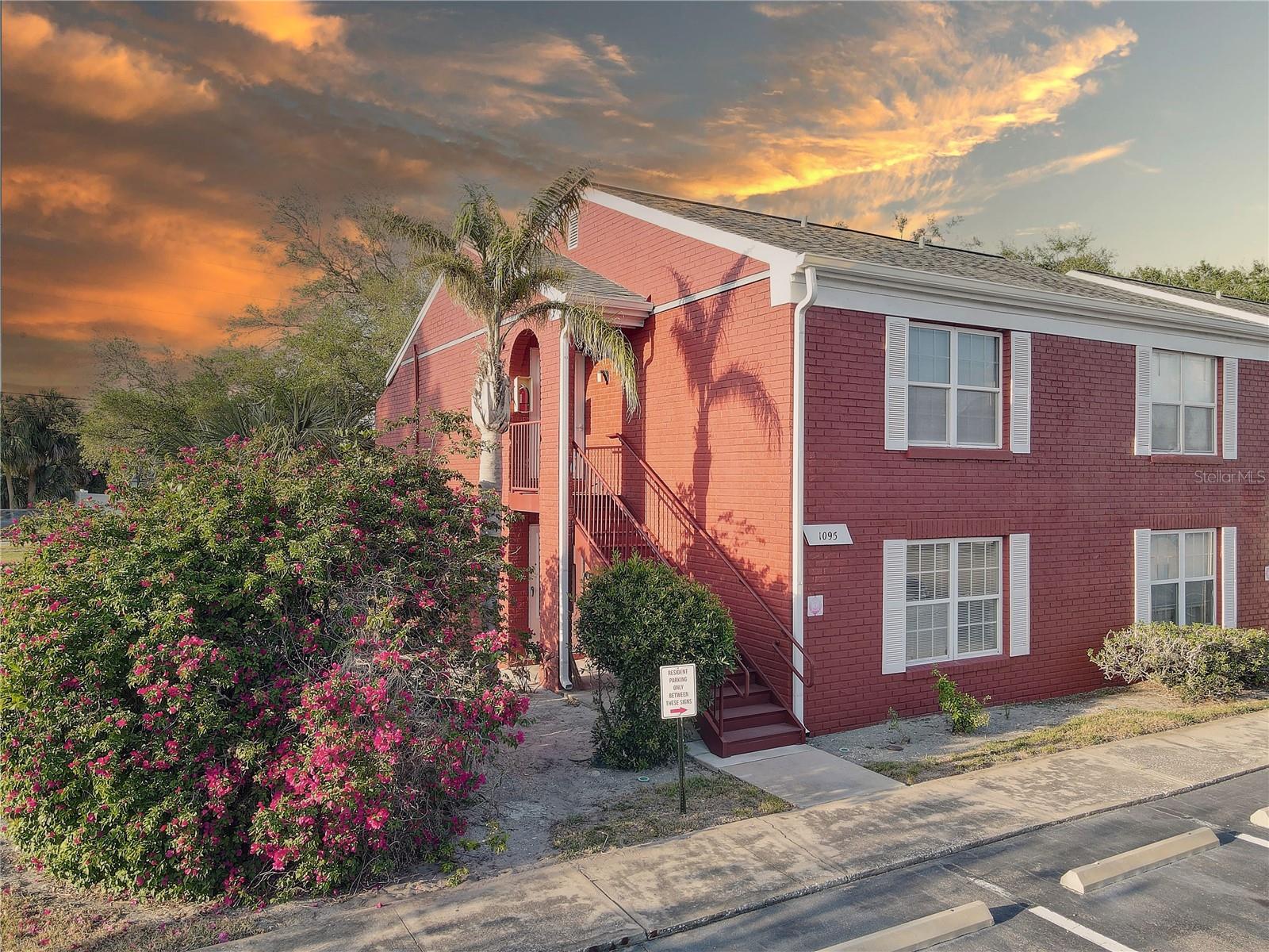 1095 82ND TER N #1095A, ST PETERSBURG, FL, 33702