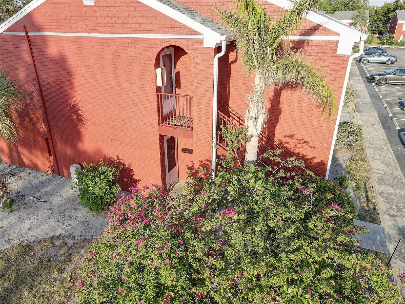 1095 82ND TER N #1095A, ST PETERSBURG, FL, 33702