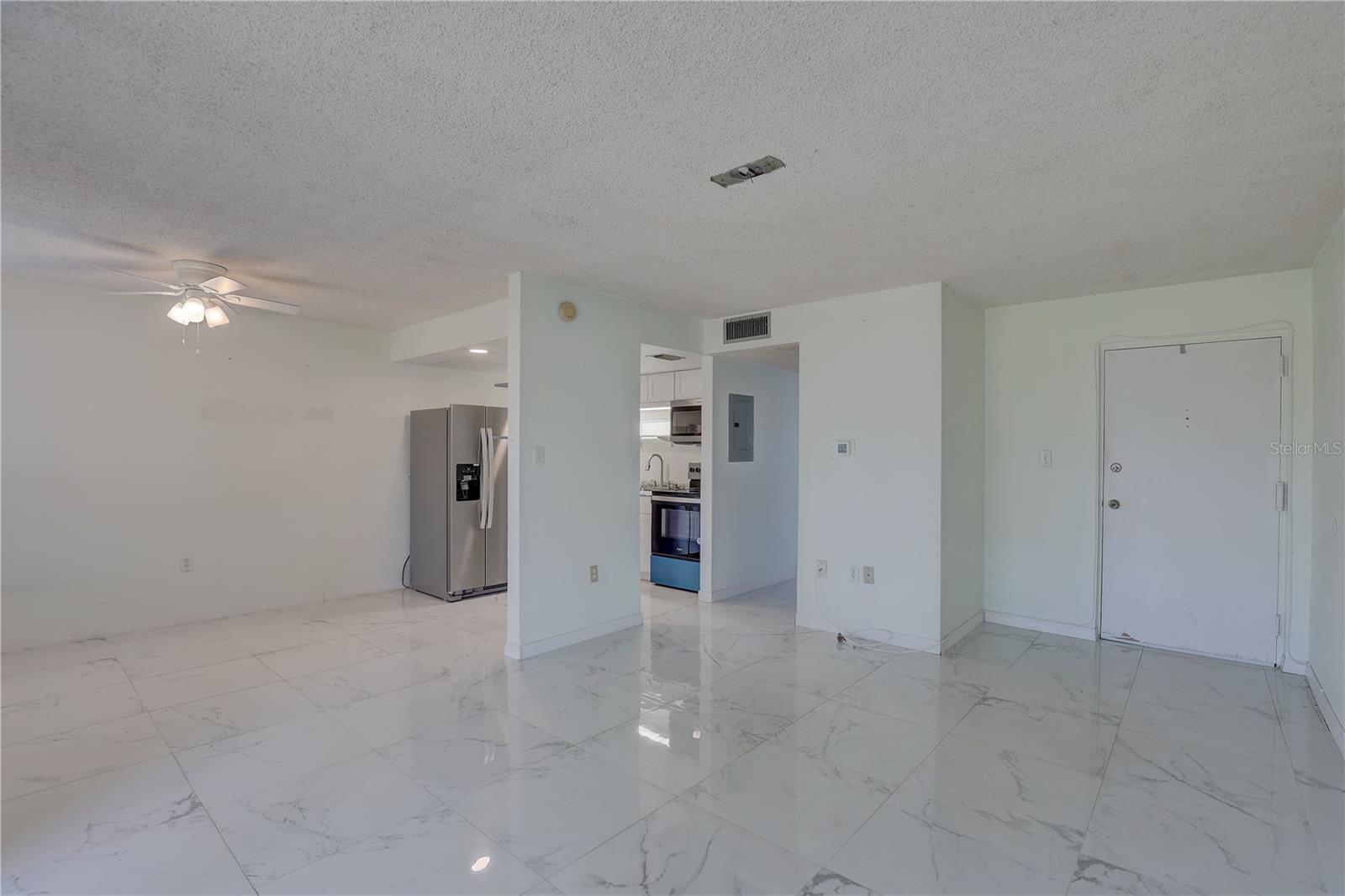 1095 82ND TER N #1095A, ST PETERSBURG, FL, 33702