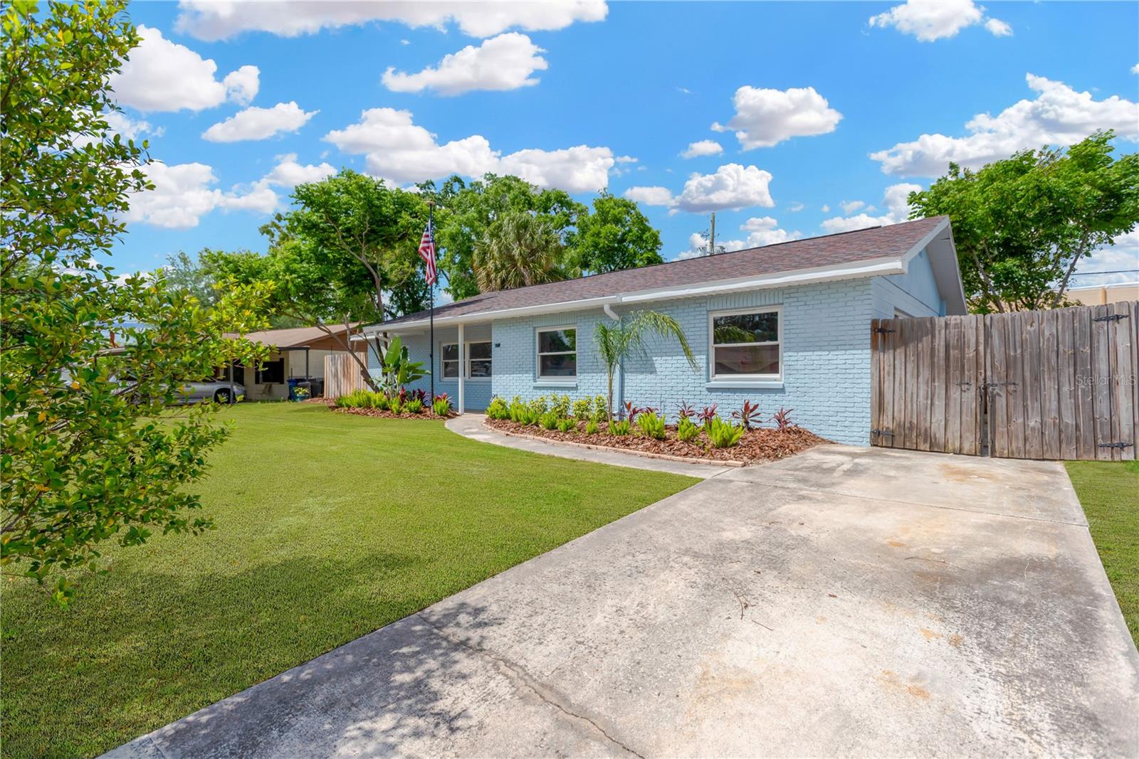 1008 GREENBRIAR DR, BRANDON, FL, 33511