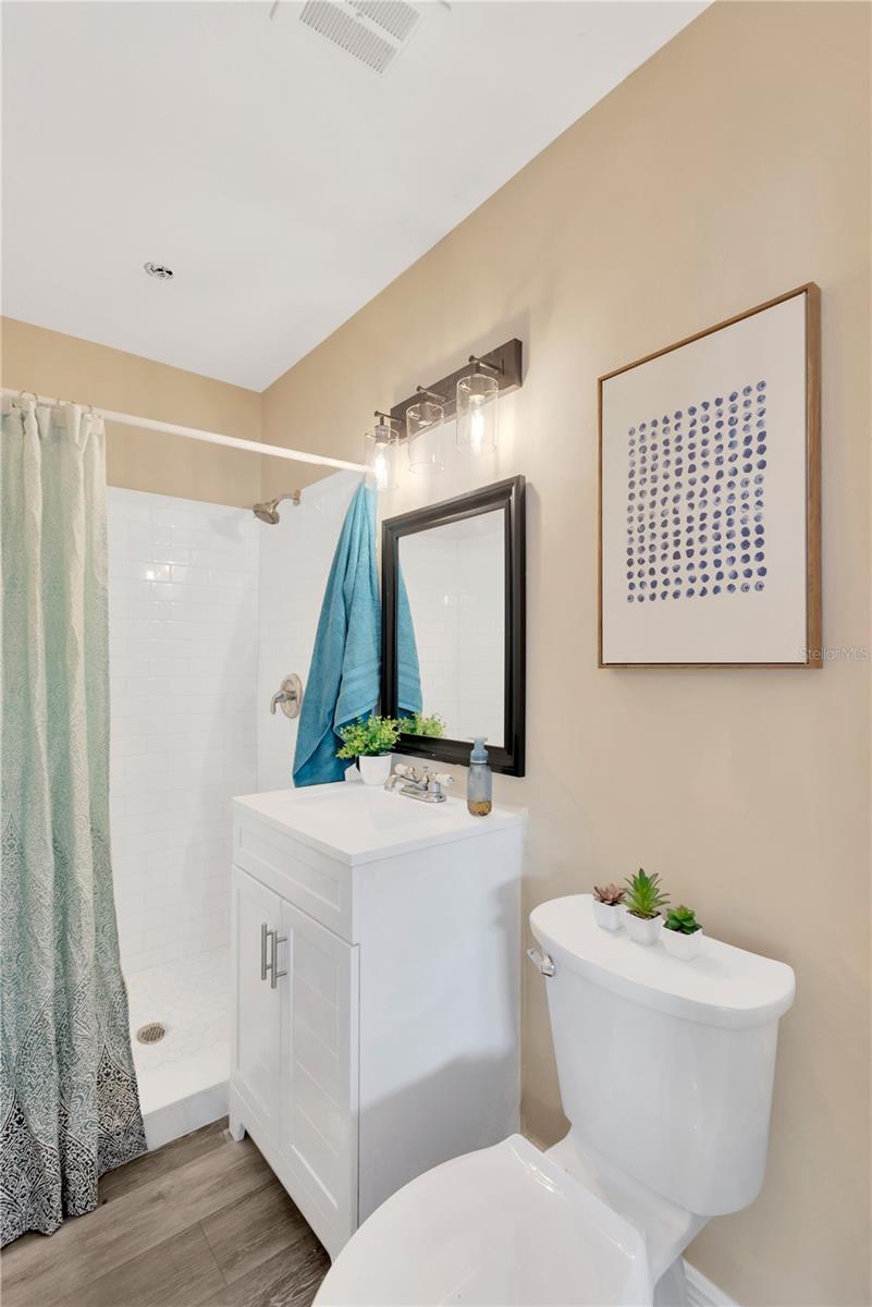 1008 GREENBRIAR DR, BRANDON, FL, 33511