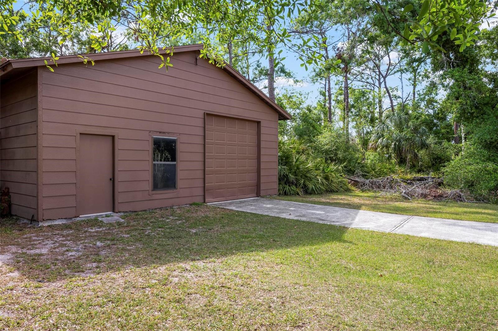 9207 59TH AVENUE DR E, BRADENTON, FL, 34202