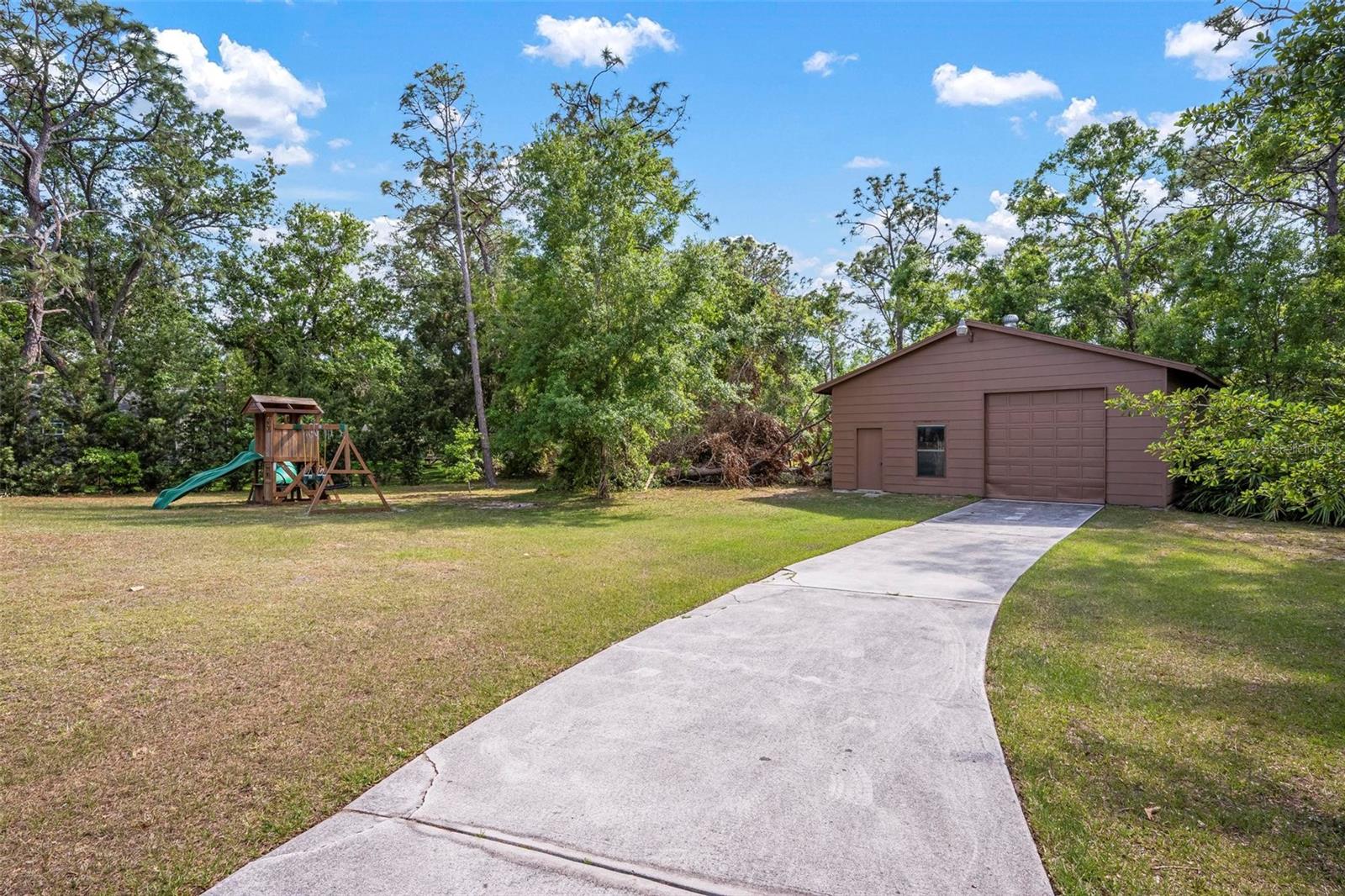 9207 59TH AVENUE DR E, BRADENTON, FL, 34202