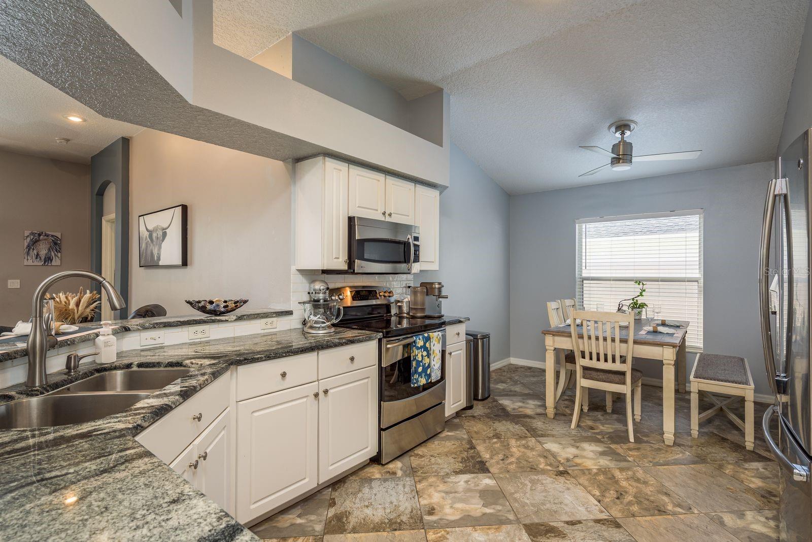 632 LAKE CYPRESS CIR, OLDSMAR, FL, 34677