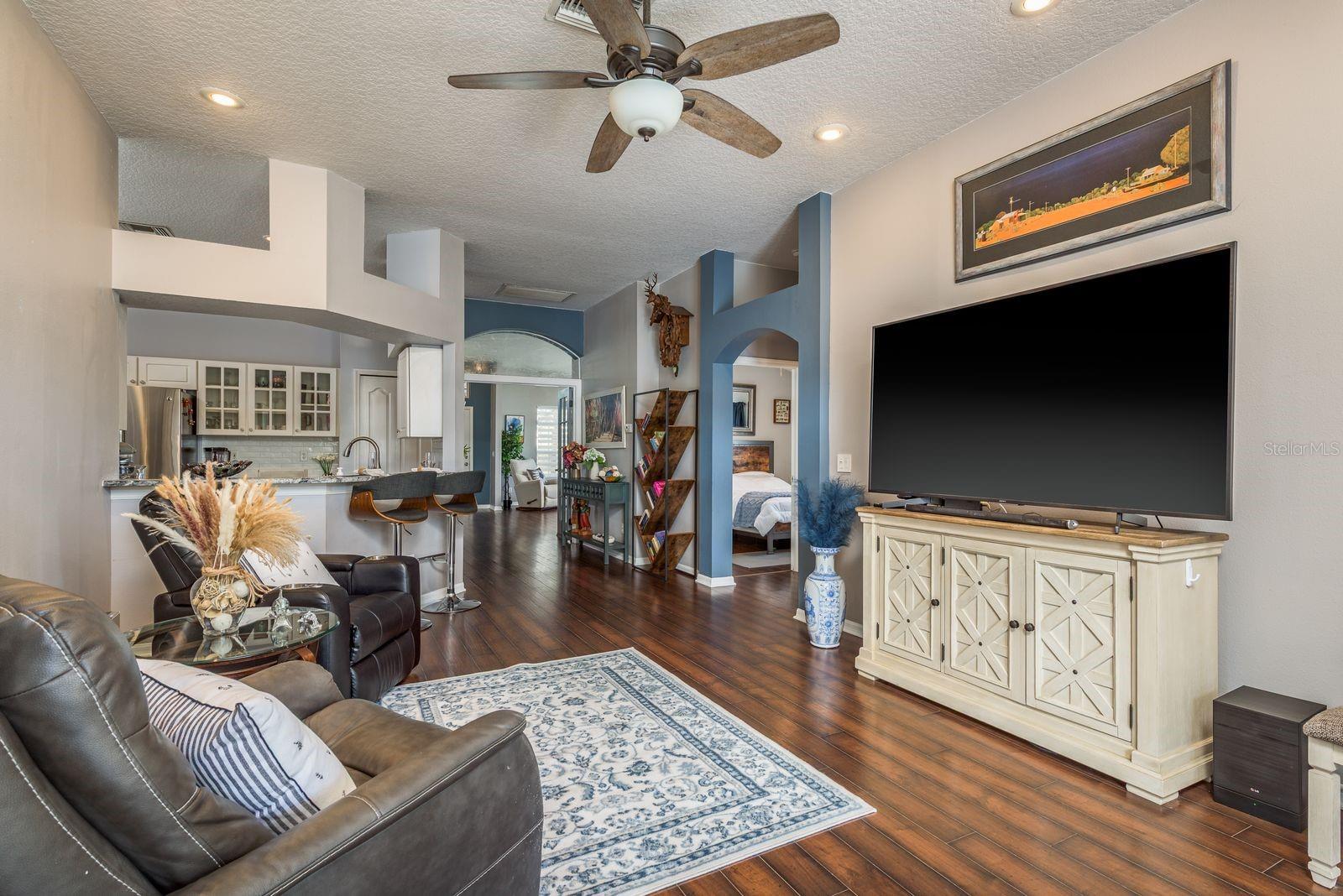 632 LAKE CYPRESS CIR, OLDSMAR, FL, 34677