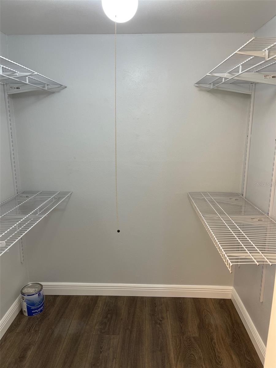 782 VILLAGE LAKE TER N #102, ST PETERSBURG, FL, 33716