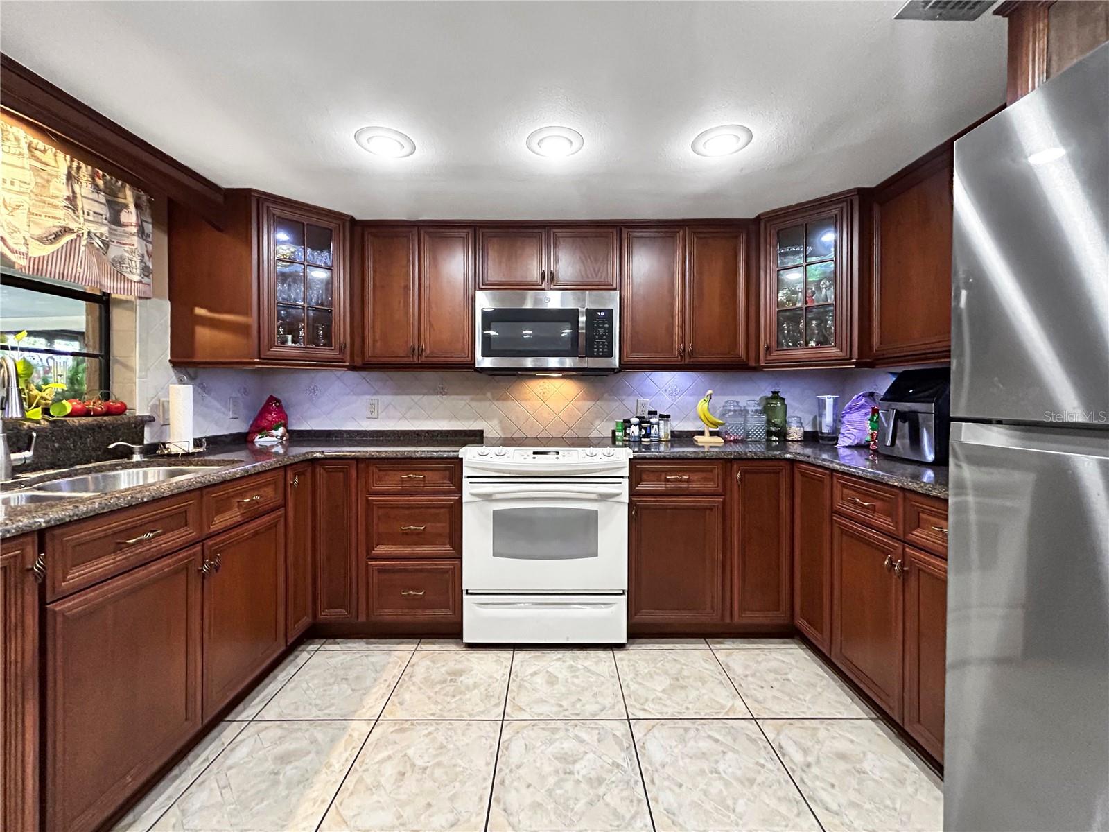 3410 CADE LN, VALRICO, FL, 33596