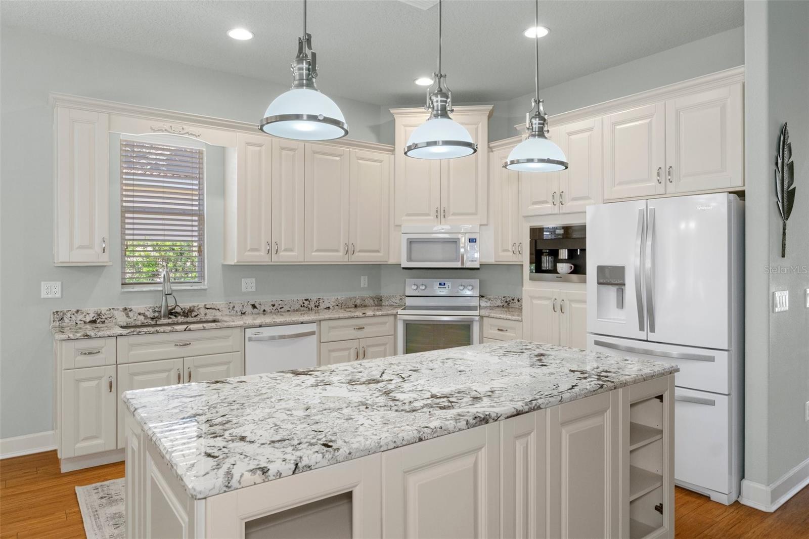 9154 ALEXANDRIA DR, WEEKI WACHEE, FL, 34613