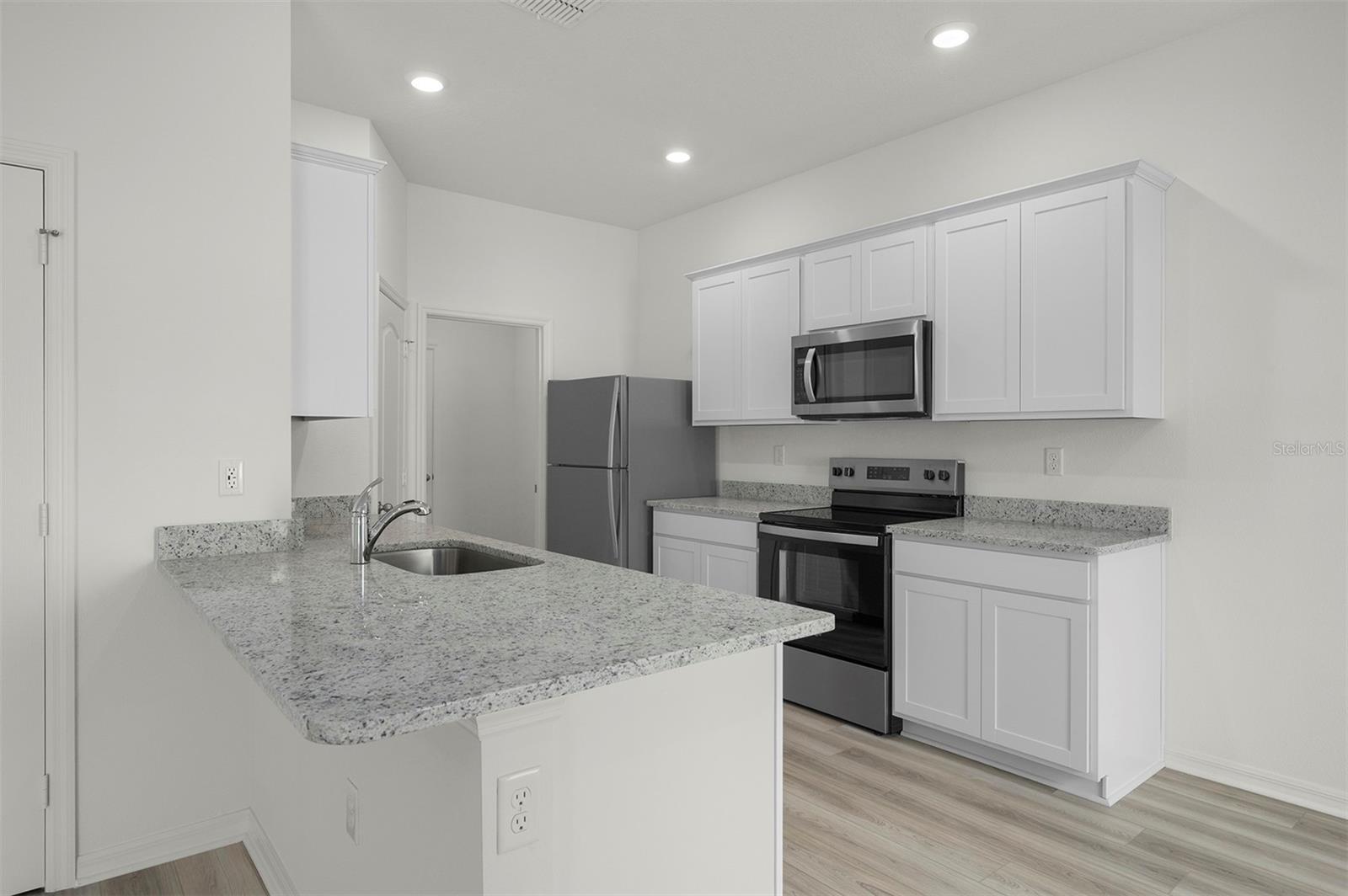 13275 TULA LOOP, ASTATULA, FL, 34705