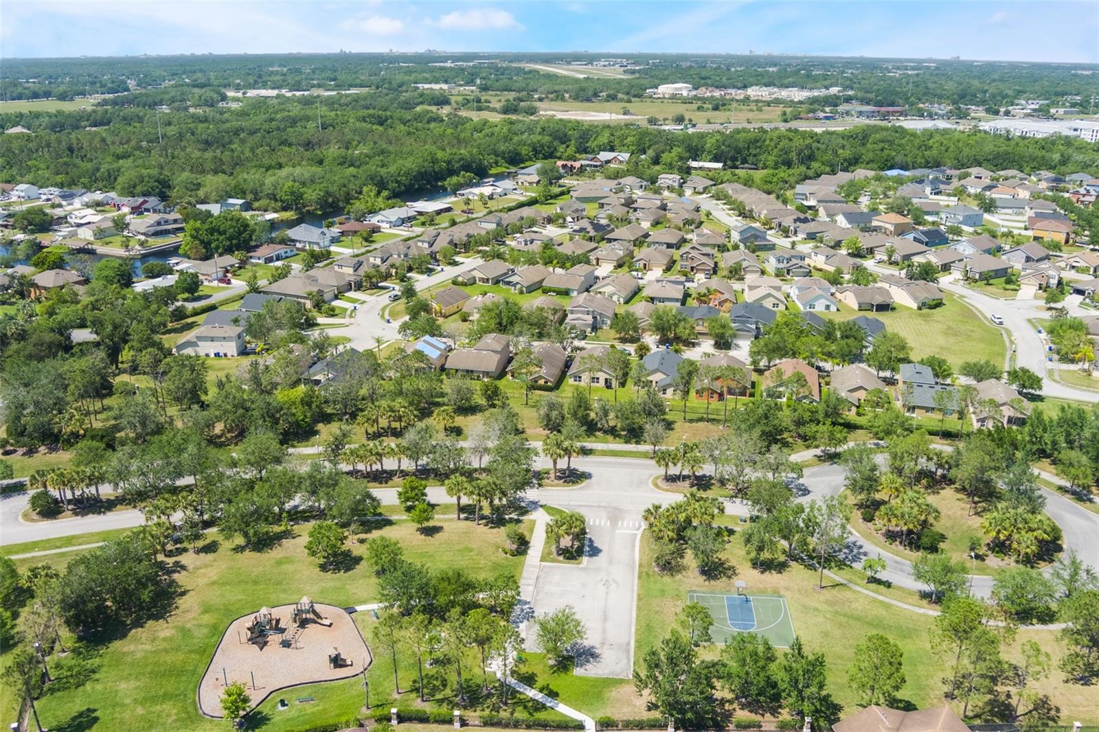 1920 COMMANDER WAY, KISSIMMEE, FL, 34746