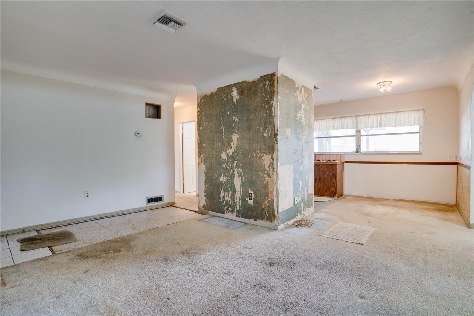 5948 51ST AVE N, KENNETH CITY, FL, 33709