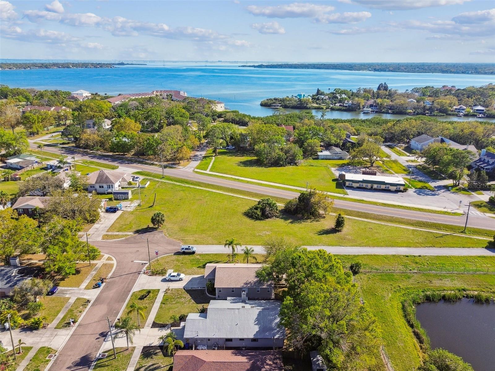 206 BEDFORD ST, OLDSMAR, FL, 34677