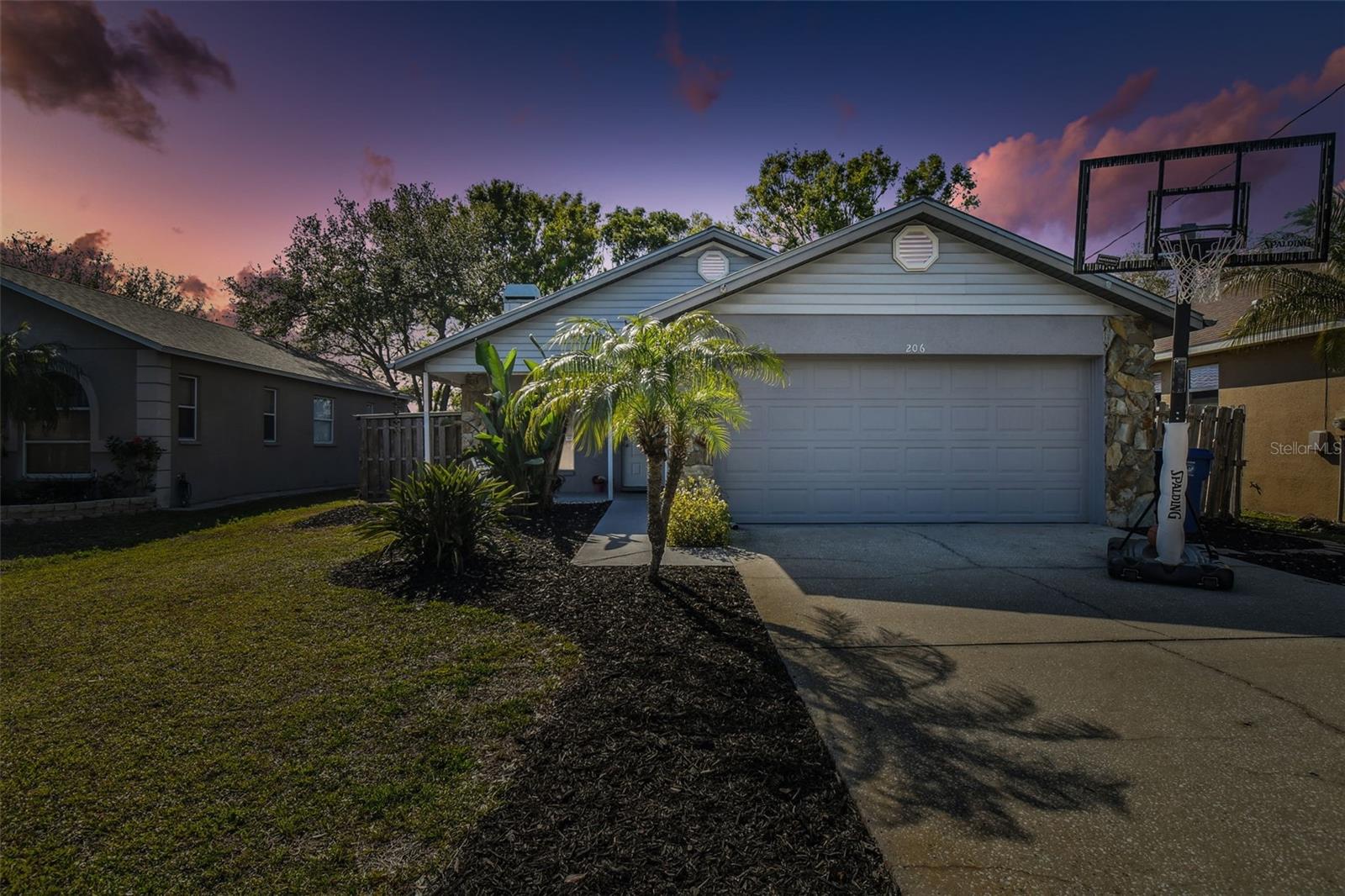 206 BEDFORD ST, OLDSMAR, FL, 34677