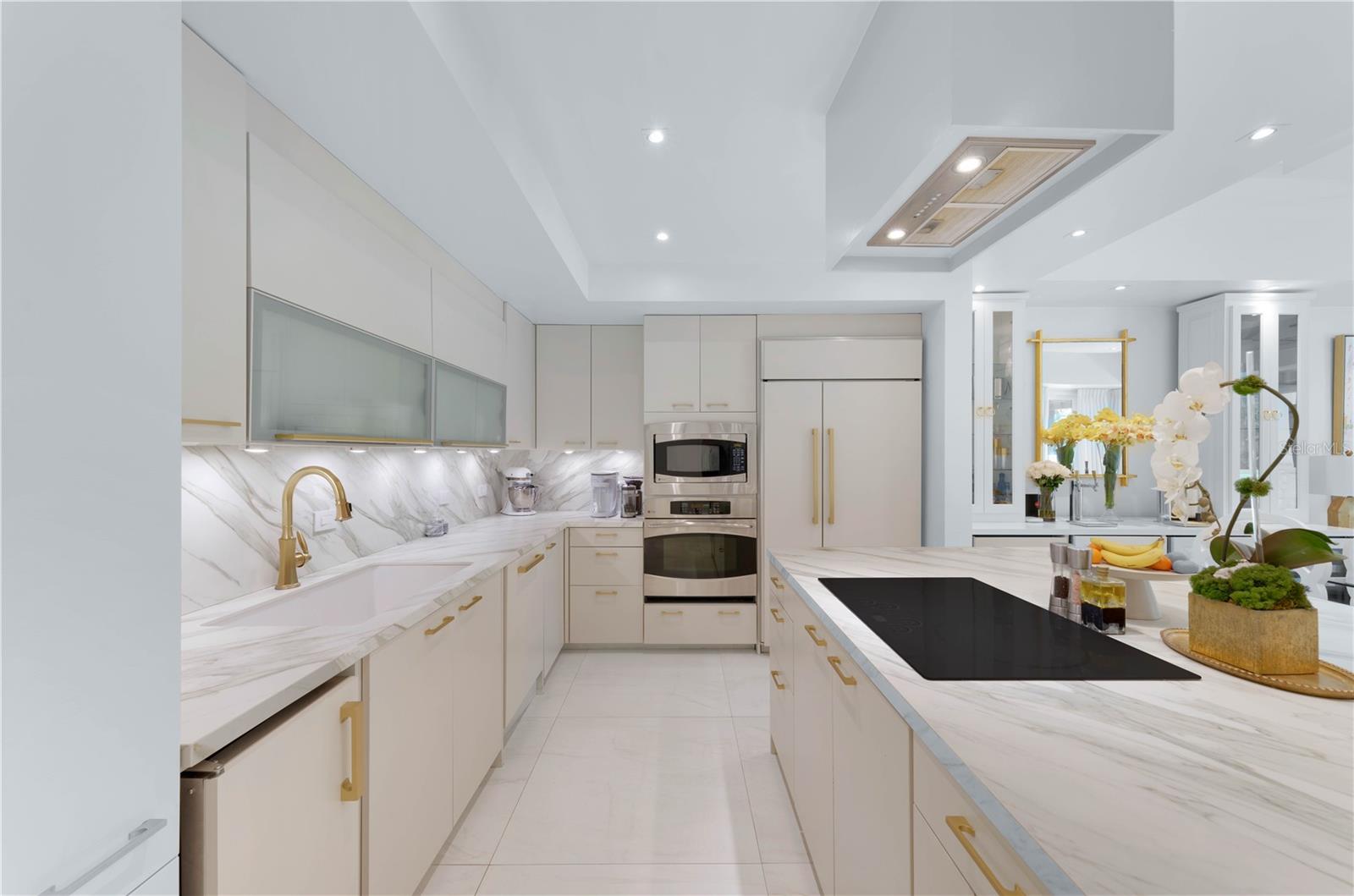 PR9112859 Property Photo