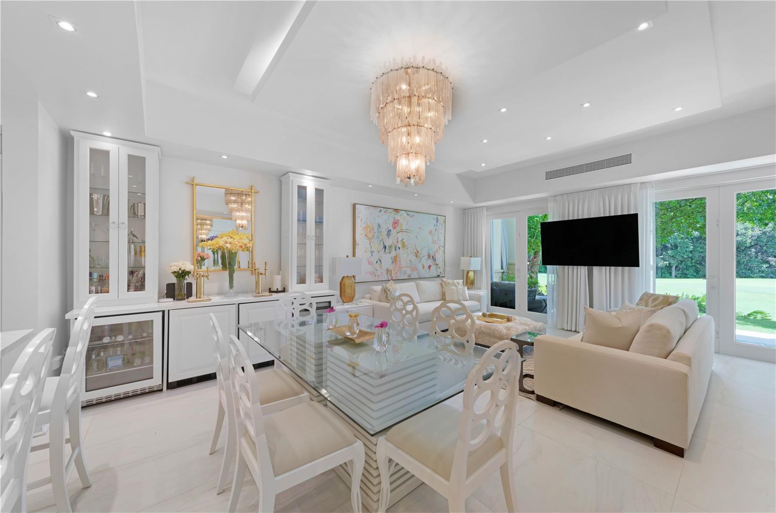 PR9112859 Property Photo