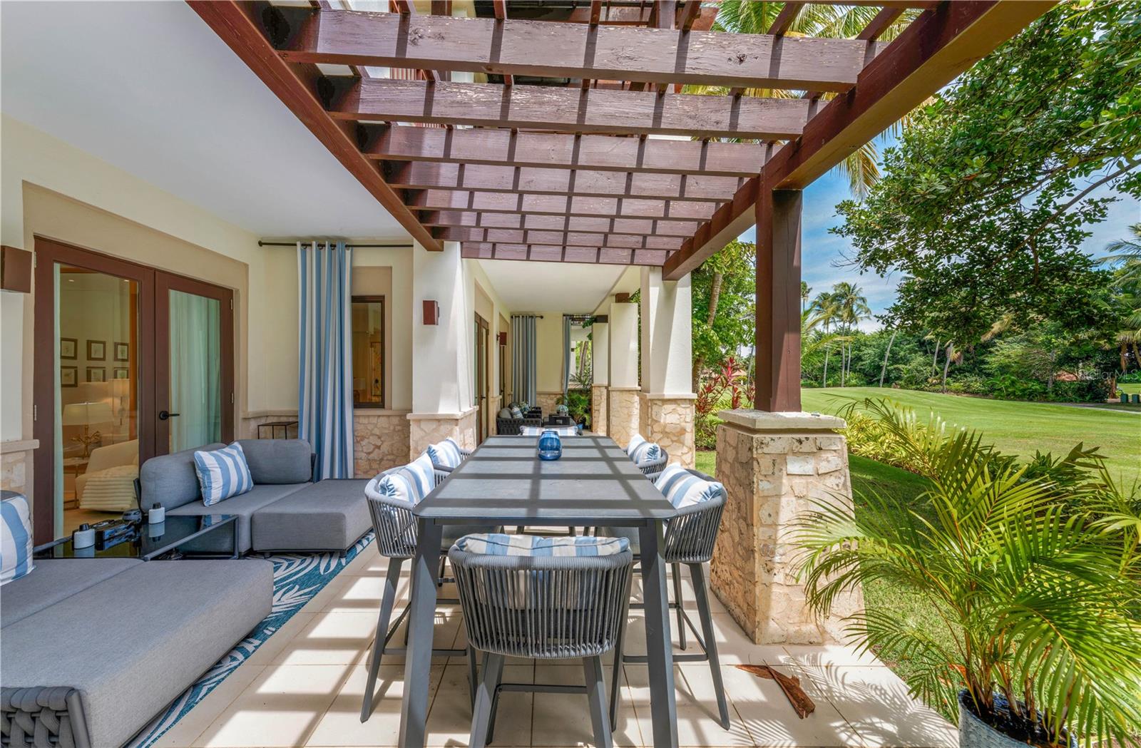 PR9112859 Property Photo