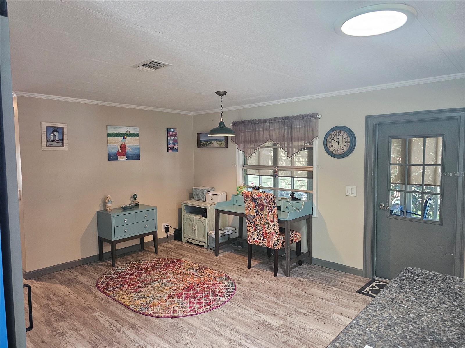 121 DOLPHIN DR S, OLDSMAR, FL, 34677