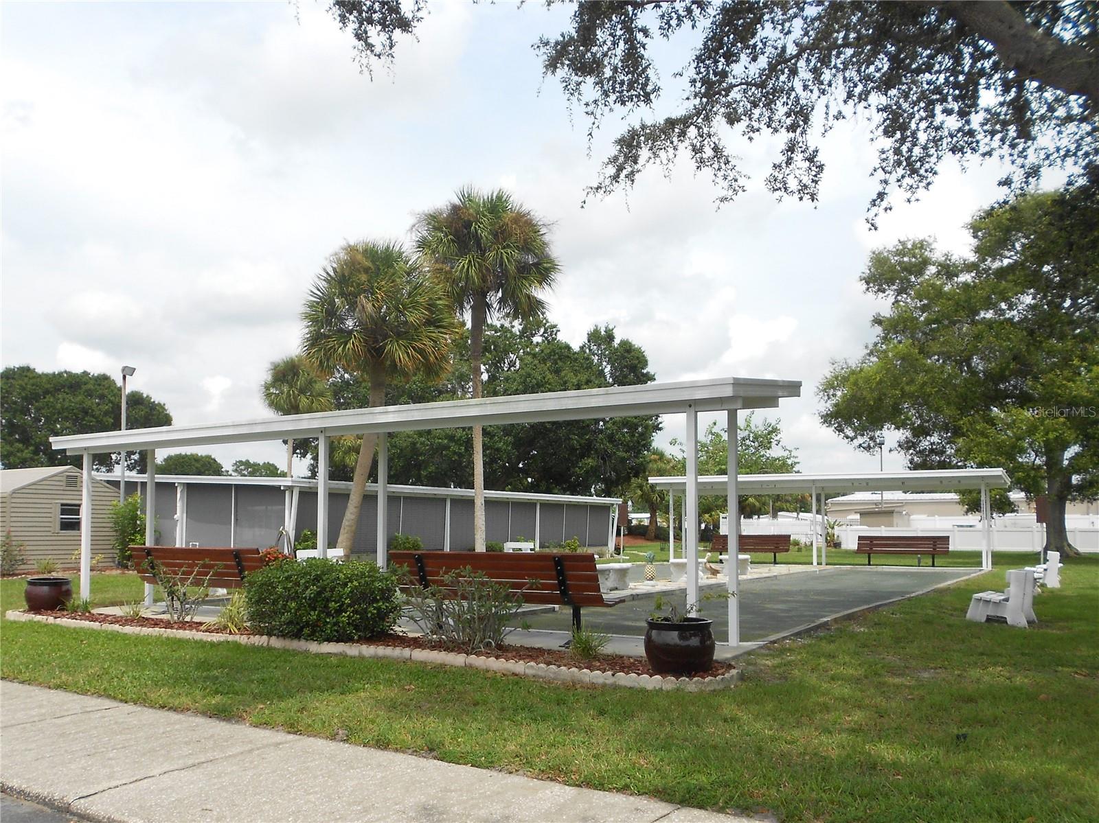 121 DOLPHIN DR S, OLDSMAR, FL, 34677