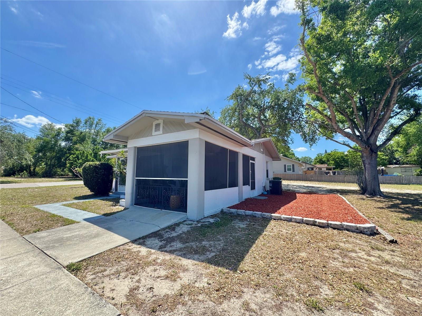 577-585 6TH ST SE, WINTER HAVEN, FL, 33880