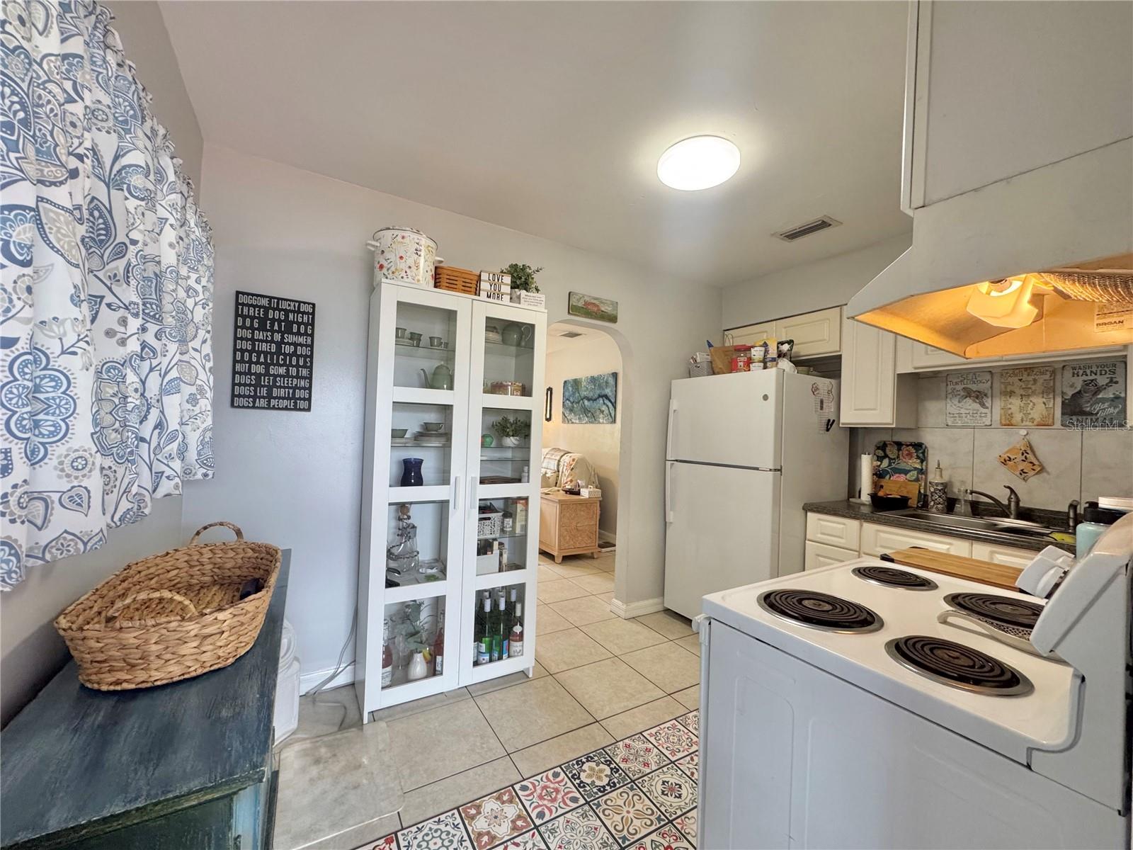 577-585 6TH ST SE, WINTER HAVEN, FL, 33880