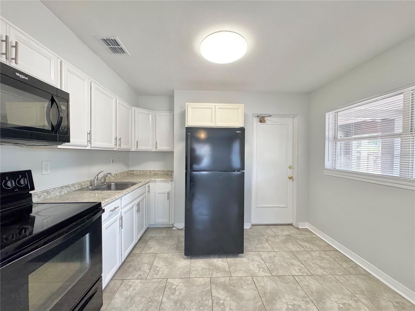 577-585 6TH ST SE, WINTER HAVEN, FL, 33880