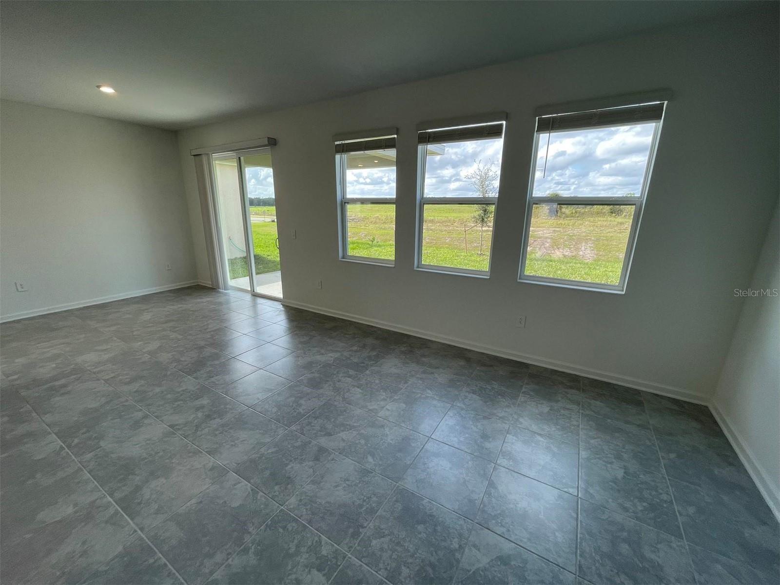 608 DARING DR, DAVENPORT, FL, 33837