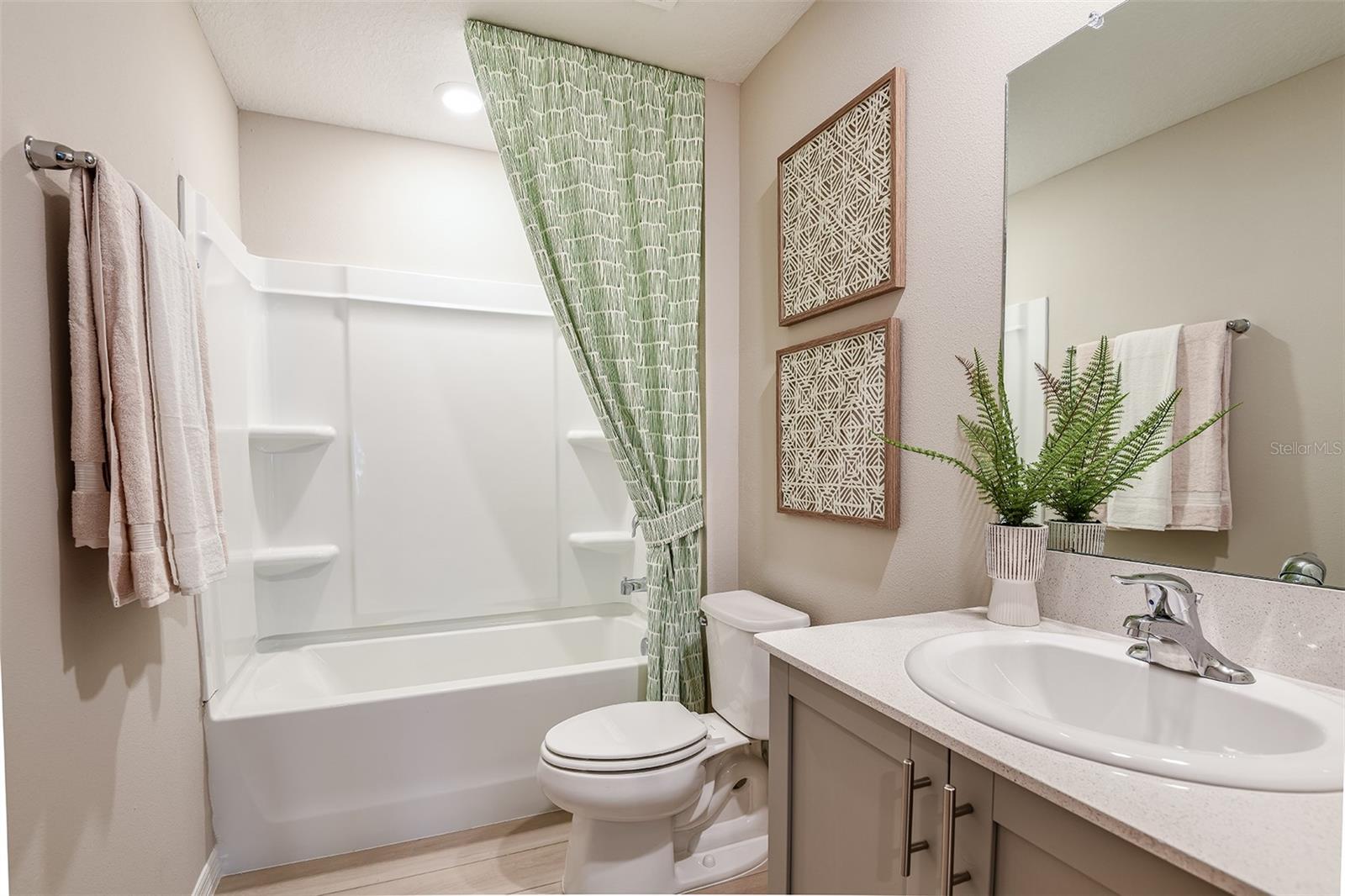 37230 SAGEMOOR DR, ZEPHYRHILLS, FL, 33541