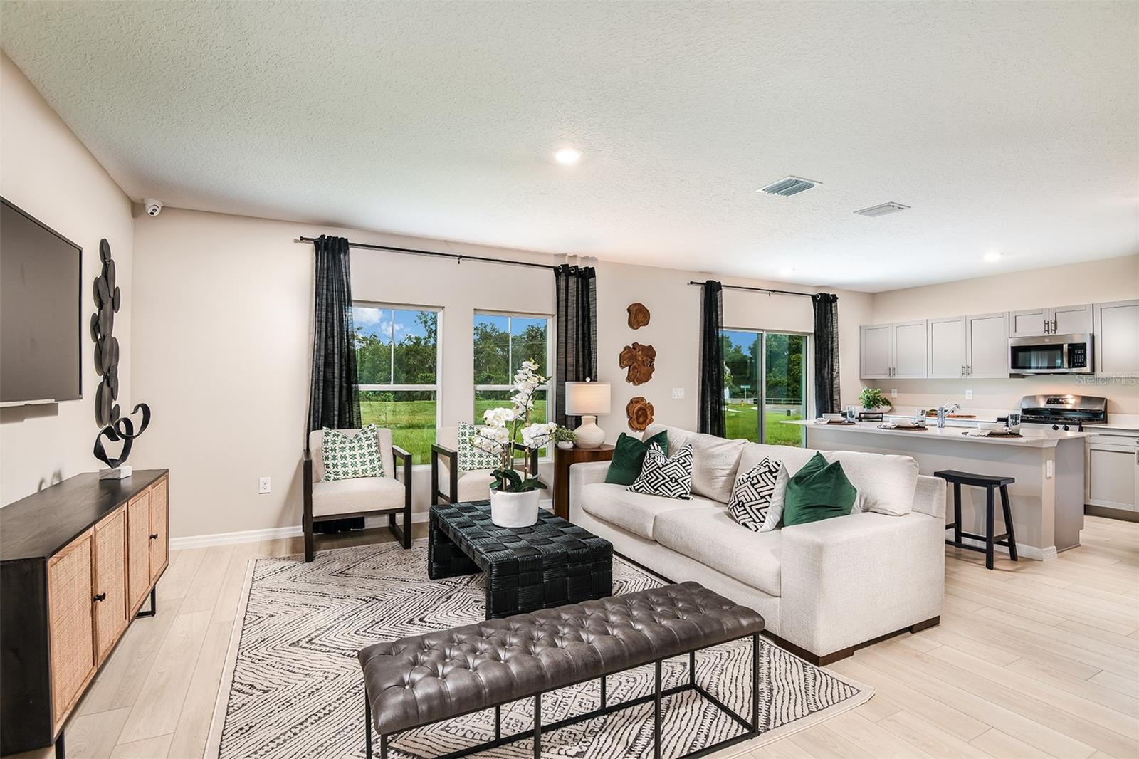 37230 SAGEMOOR DR, ZEPHYRHILLS, FL, 33541