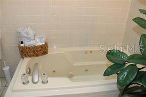 7083 SUNSET DR S, SOUTH PASADENA, FL, 33707