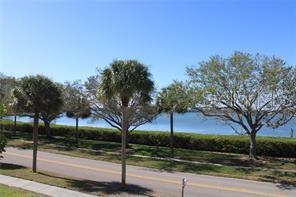 7083 SUNSET DR S, SOUTH PASADENA, FL, 33707
