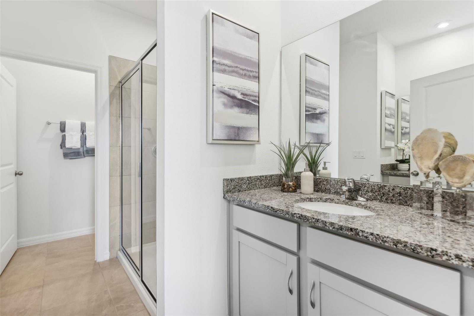 415 SHOREVIEW SANDS AVE, MASCOTTE, FL, 34753