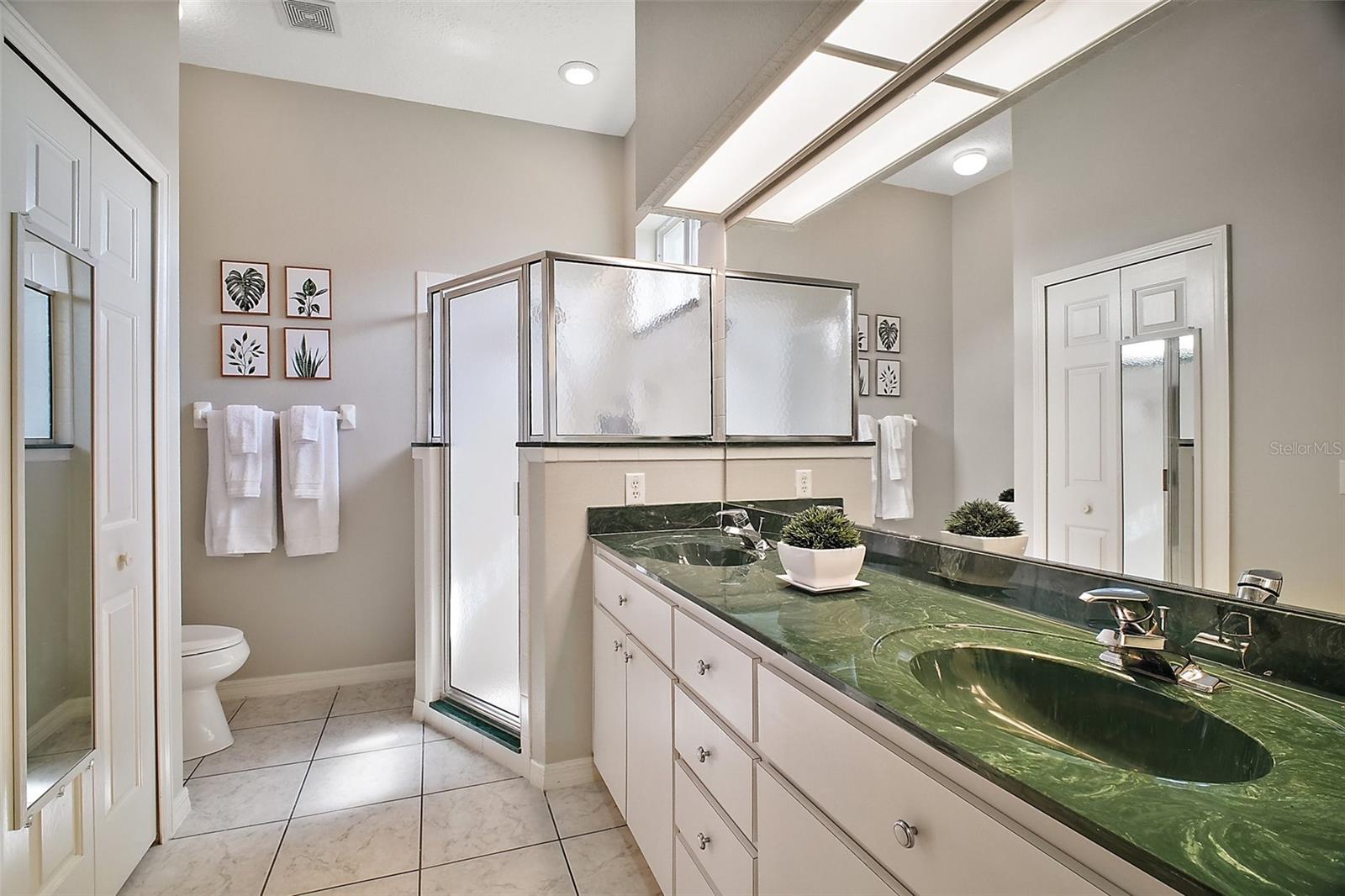 5557 FREEPORT DR, TAVARES, FL, 32778
