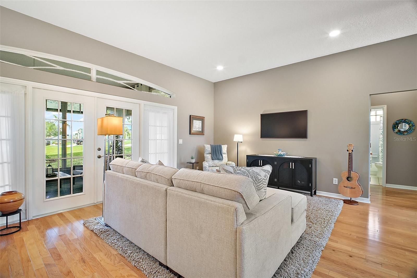 5557 FREEPORT DR, TAVARES, FL, 32778
