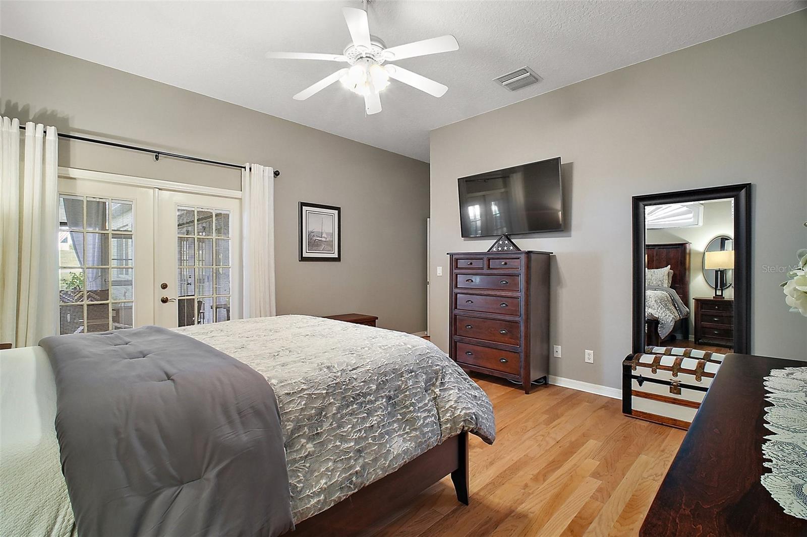 5557 FREEPORT DR, TAVARES, FL, 32778