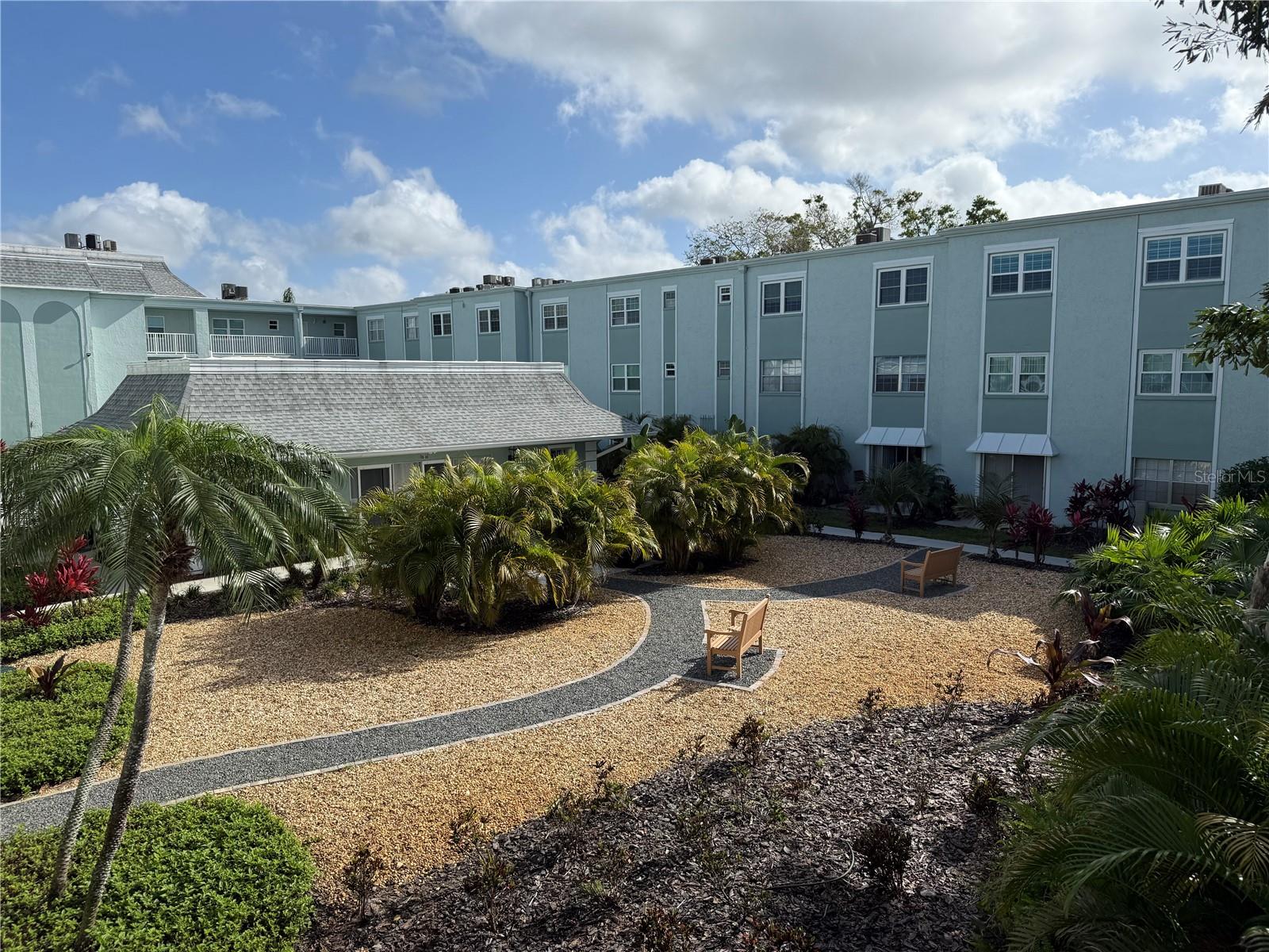 1706 BELLEAIR FOREST DR #226, BELLEAIR, FL, 33756