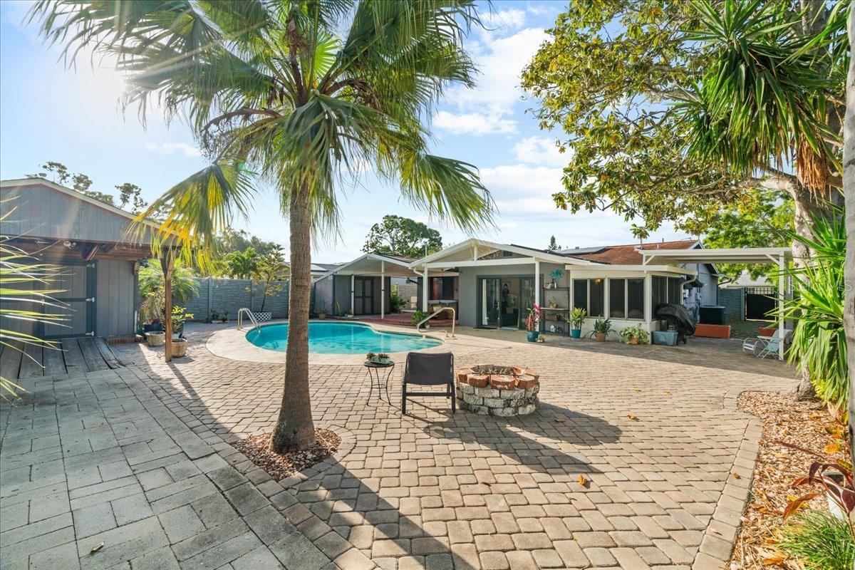 3961 15TH AVE N, ST PETERSBURG, FL, 33713