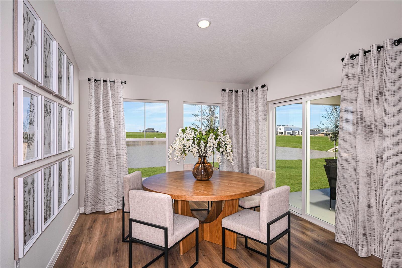 37111 SAGEMOOR DR, ZEPHYRHILLS, FL, 33541