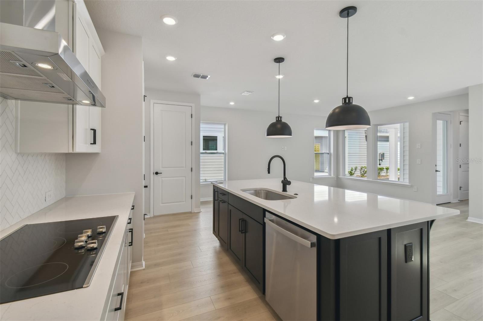 3077 VOYAGER AVE, ST CLOUD, FL, 34771