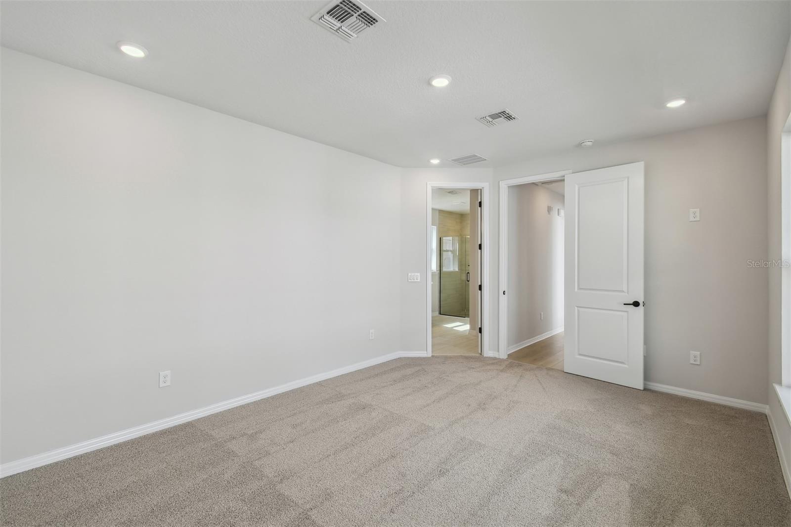 3077 VOYAGER AVE, ST CLOUD, FL, 34771