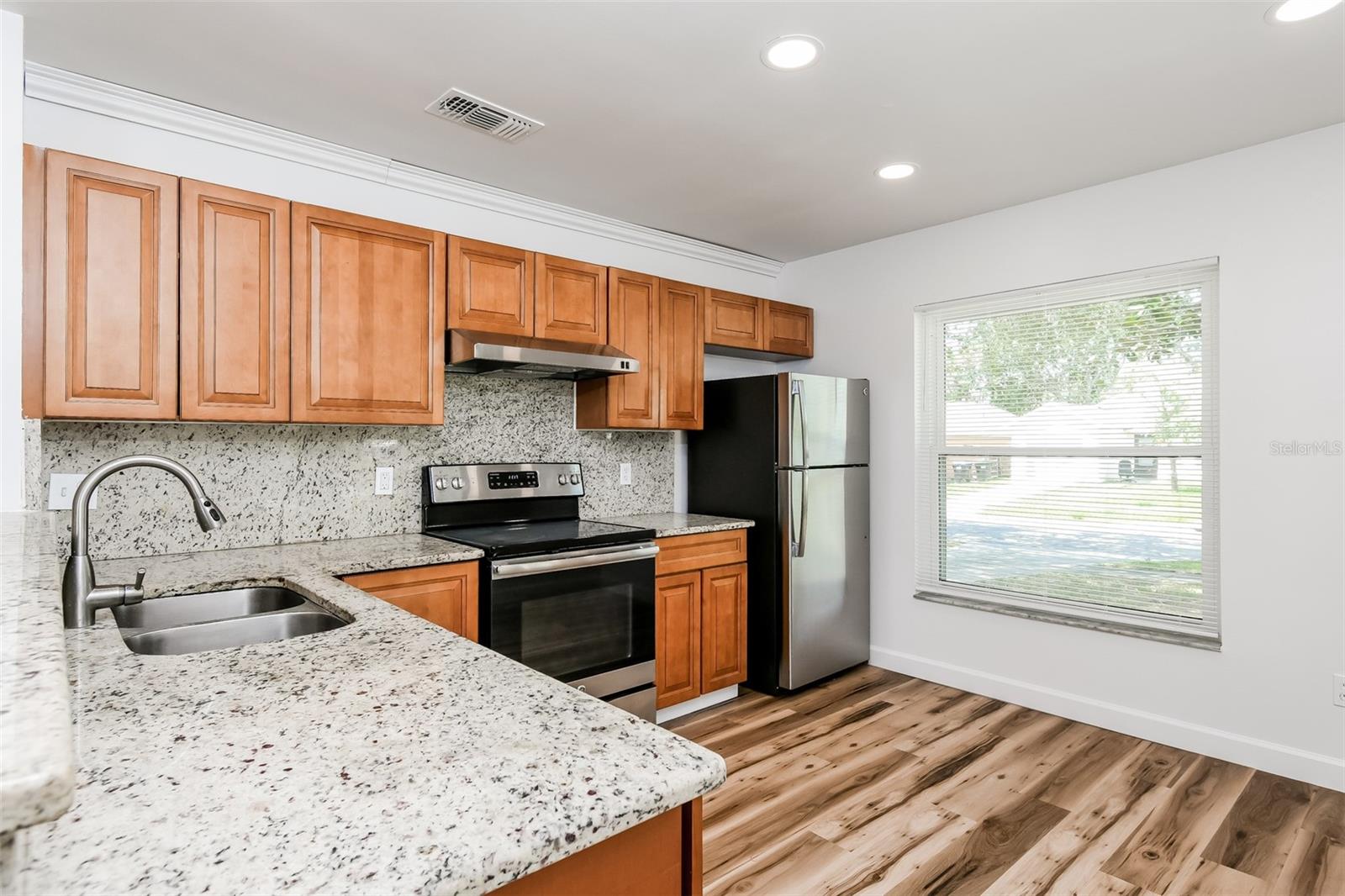 5638 PINEY RIDGE DR, ORLANDO, FL, 32808