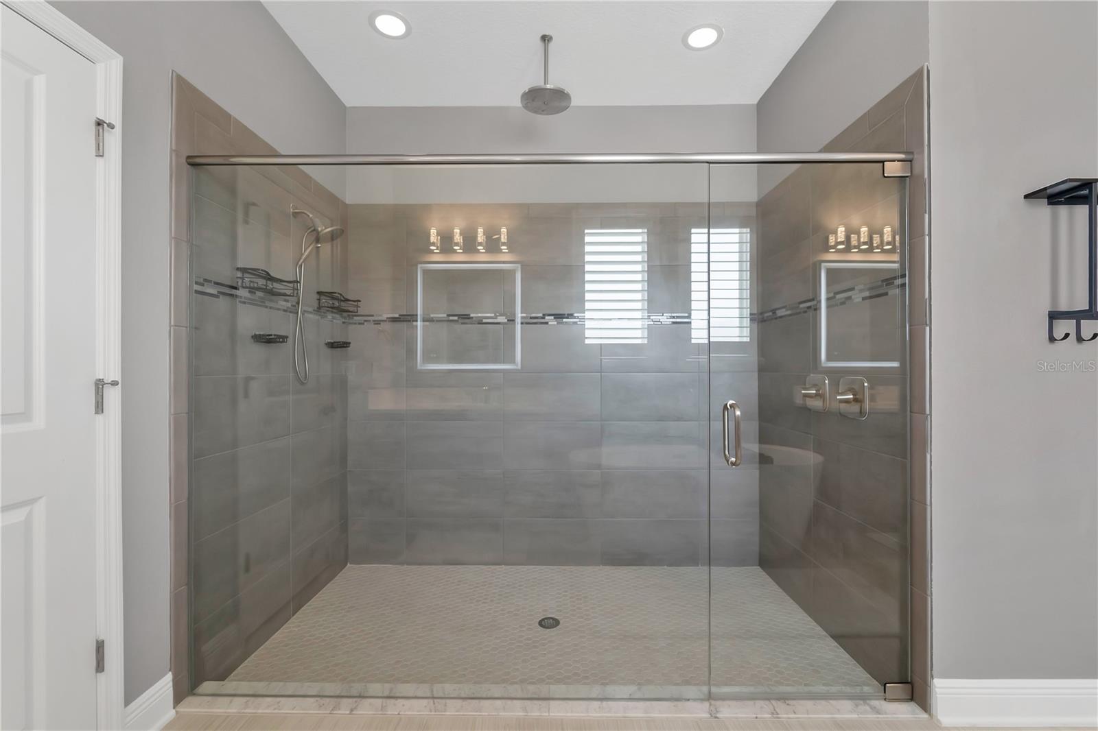 32554 SILVERCREEK WAY, WESLEY CHAPEL, FL, 33545