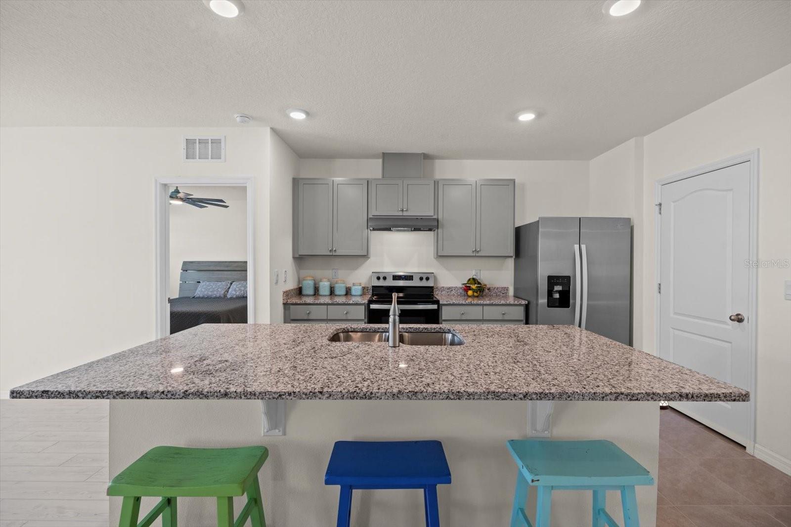2686 NEVERLAND DR, NEW SMYRNA BEACH, FL, 32168