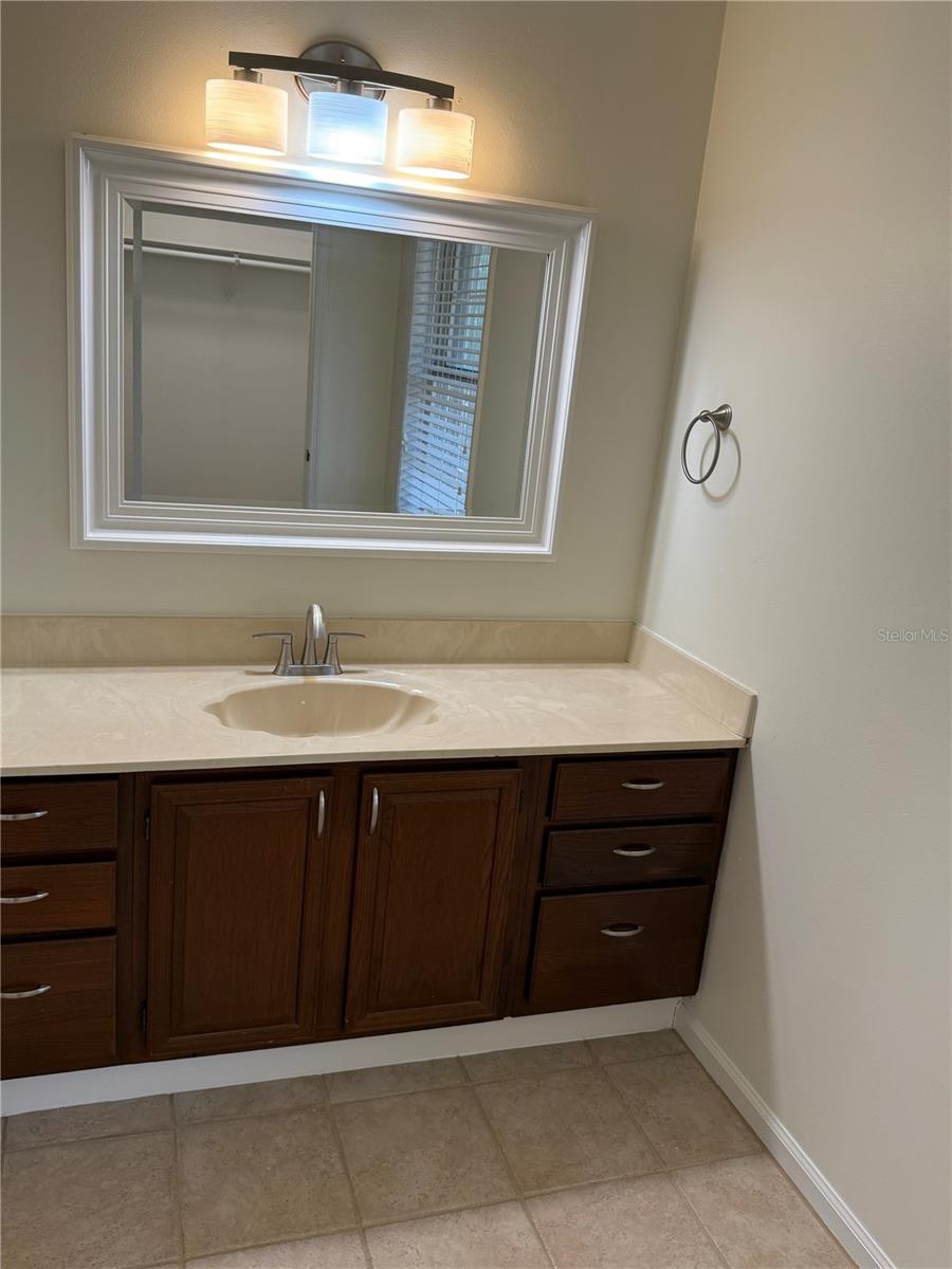 109 W CHAPMAN RD, OVIEDO, FL, 32765