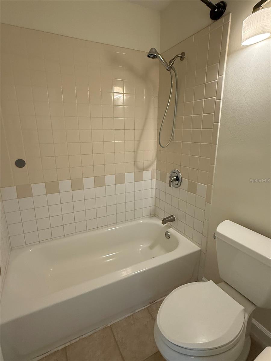 109 W CHAPMAN RD, OVIEDO, FL, 32765