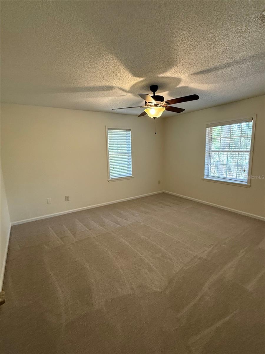 109 W CHAPMAN RD, OVIEDO, FL, 32765