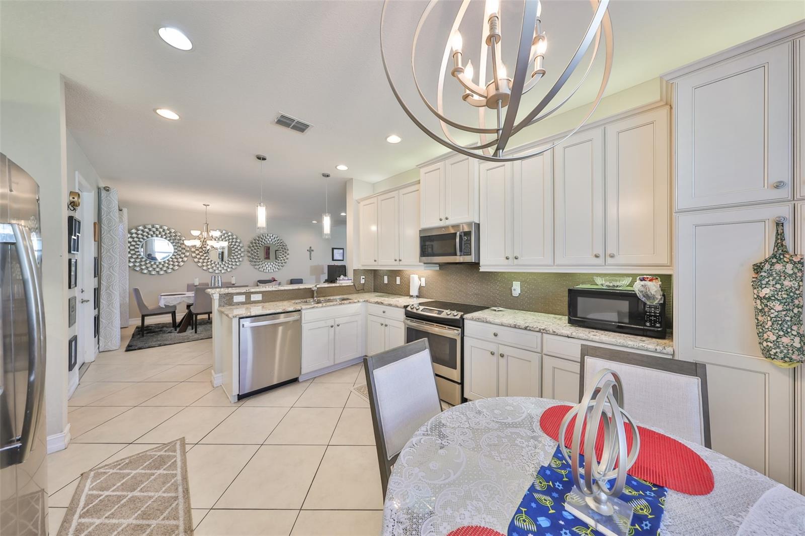 4961 MARBLE SPRINGS CIR, WIMAUMA, FL, 33598